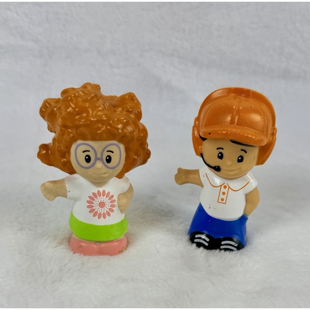 Fisher Price Little People 2012 2013 Sofie Red Head Purple Glasses Koby Pilot‎